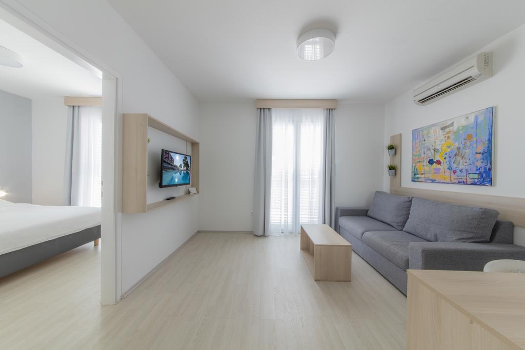 Familienzimmer mit Balkon zur Meerseite